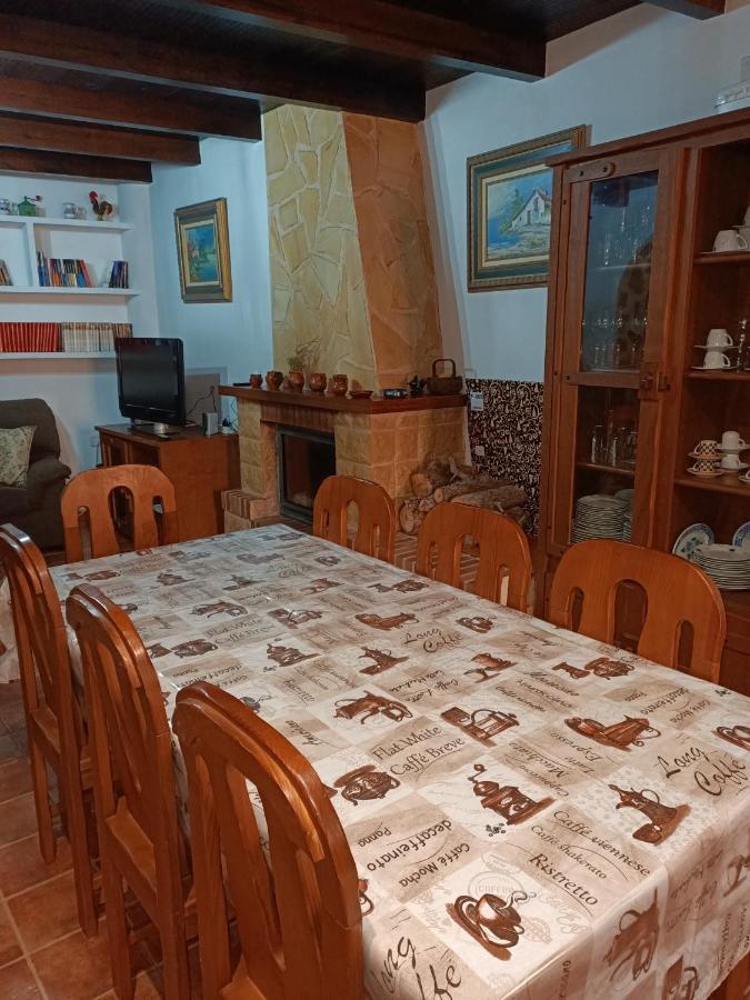 Rincon De Sandra Guest House Monteagudo De Las Salinas Екстериор снимка